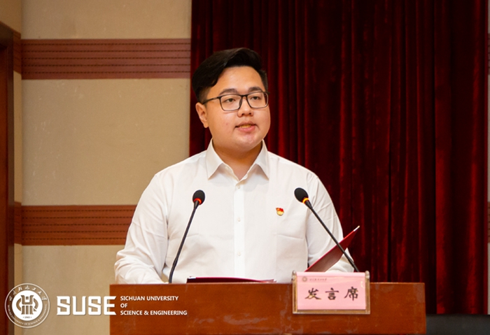 XCB_4042.jpg XCB_4042.jpg