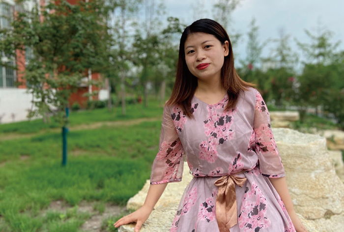 桂焱娥-照片_看图王.jpg 桂焱娥-照片_看图王.jpg