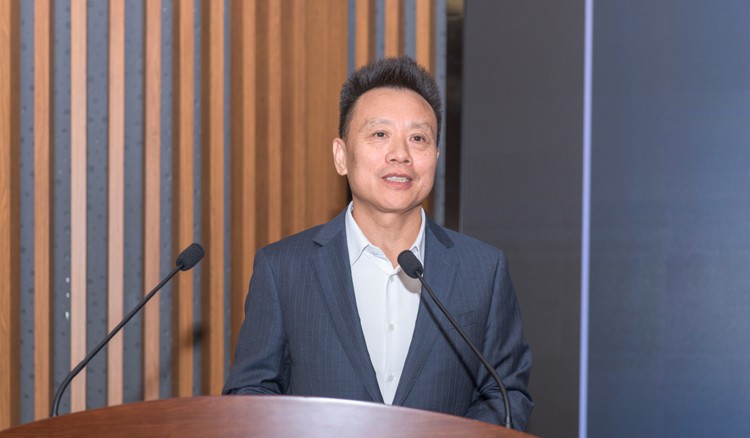 庹校.jpg