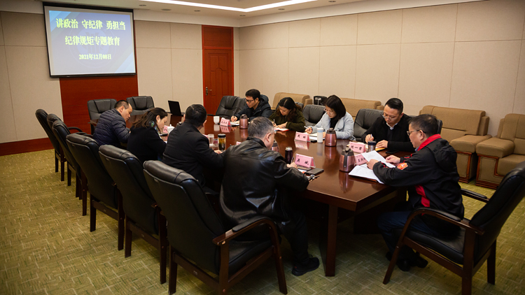 XCB_4674.jpg XCB_4674.jpg