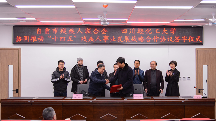 YAM_8848.jpg YAM_8848.jpg