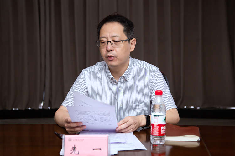XCB_7650.jpg