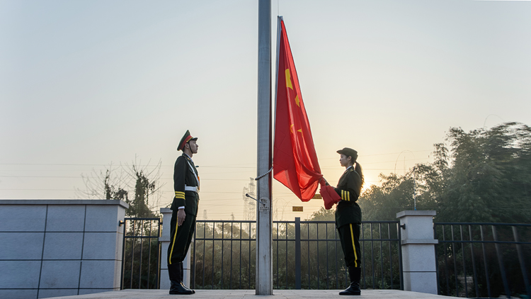 YAM_5396-HDR.jpg YAM_5396-HDR.jpg