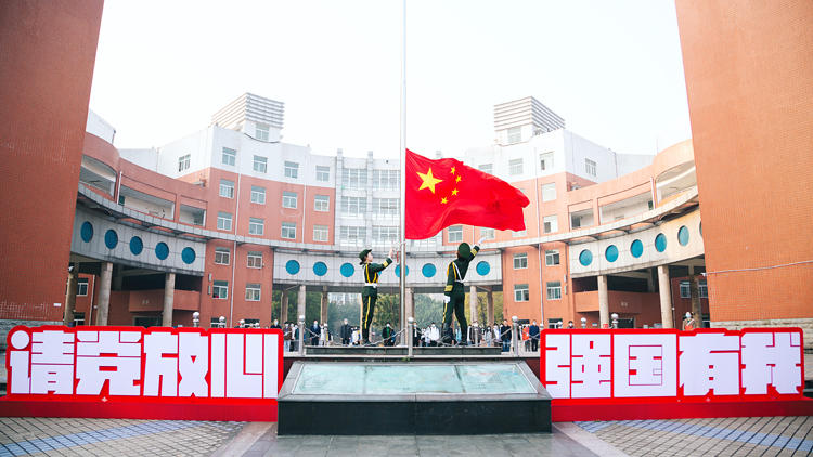 XCB_4869.jpg XCB_4869.jpg