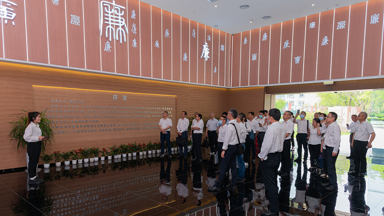 LJH_9078.jpg