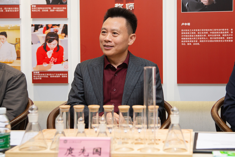 XCB_4346.jpg