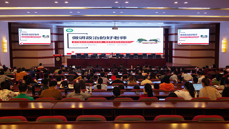 XCB_9744.jpg XCB_9744.jpg