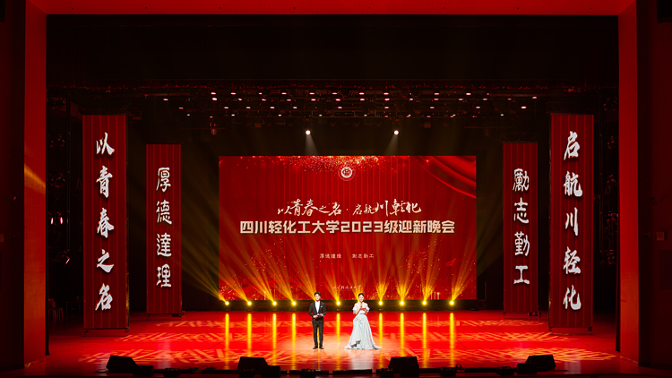 DSC_3700-4.jpg