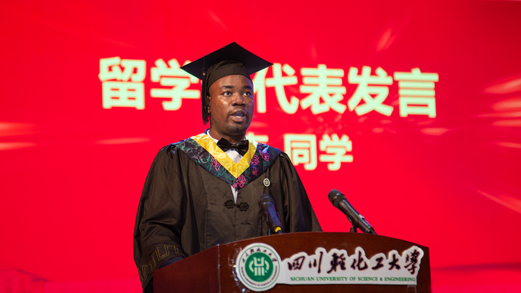 XCB_3366.jpg XCB_3366.jpg