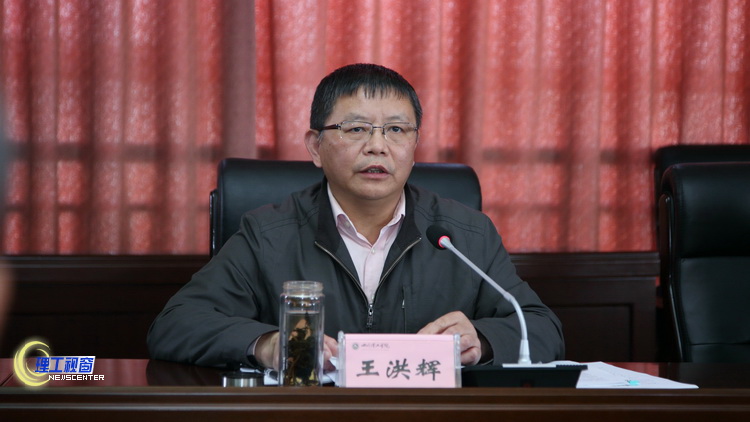 1M5A0108.JPG 1M5A0108.JPG