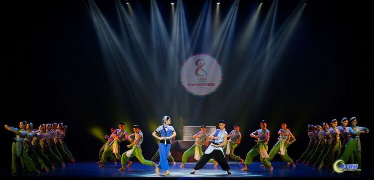 6参加全国第五届大学生艺术展.jpg