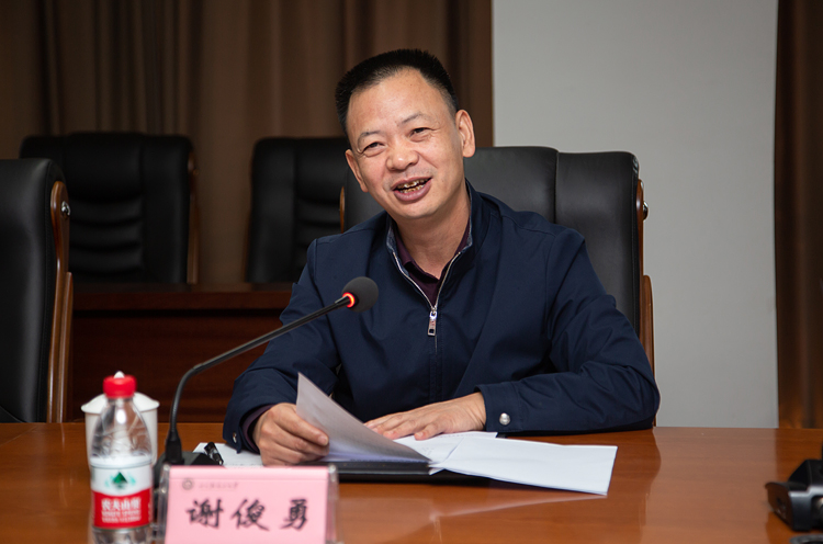 XCB_6391.jpg