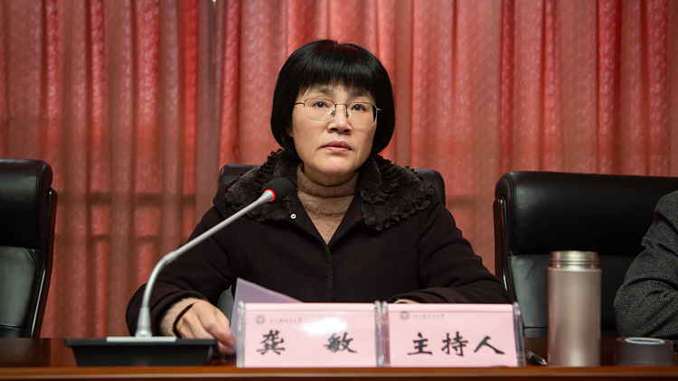 XCB_2692.jpg XCB_2692.jpg