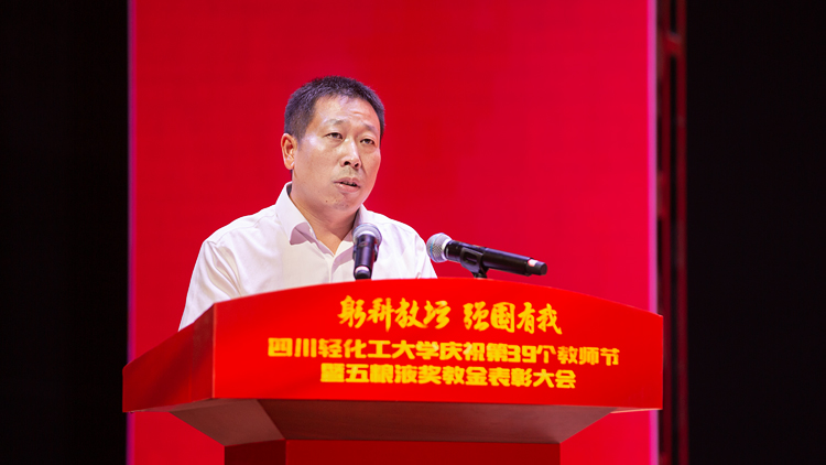 XCB_5637.jpg