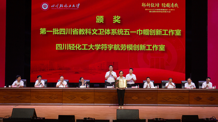 XCB_5407.jpg