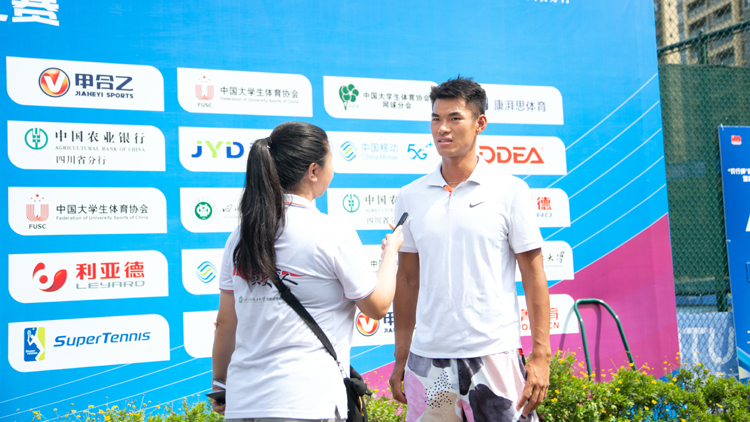 XCB_2183.jpg XCB_2183.jpg