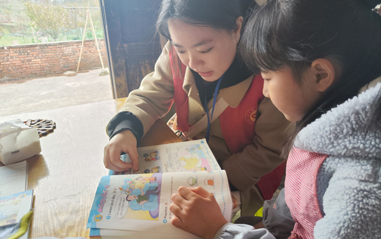 土木工程学院“筑梦者”志愿服务队倾心支教 助力乡村教育振兴1.jpg