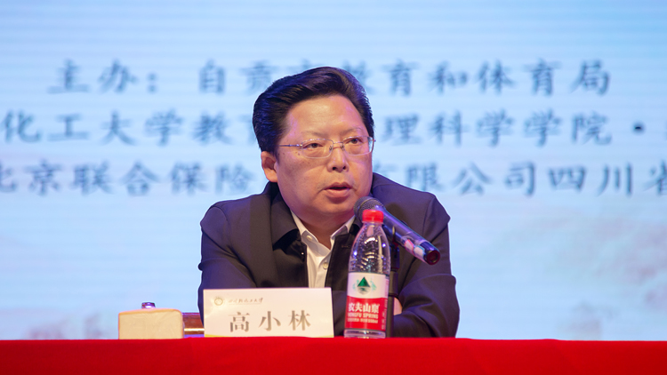 XCB_9290.jpg