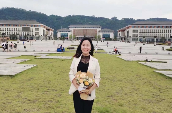 范敏_副本_副本.jpg 范敏_副本_副本.jpg