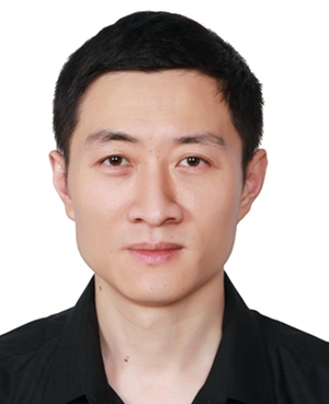 刘长江.jpg 刘长江.jpg