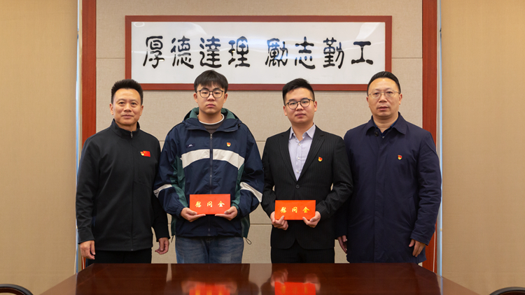 XCB_9129.jpg