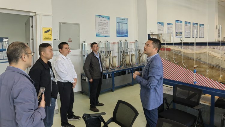 土木工程学院赴西南科技大学、成都理工大学调研交流2.jpg 土木工程学院赴西南科技大学、成都理工大学调研交流2.jpg