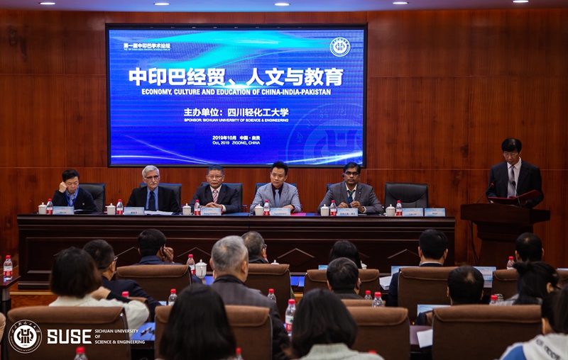 XCB_7908.jpg XCB_7908.jpg