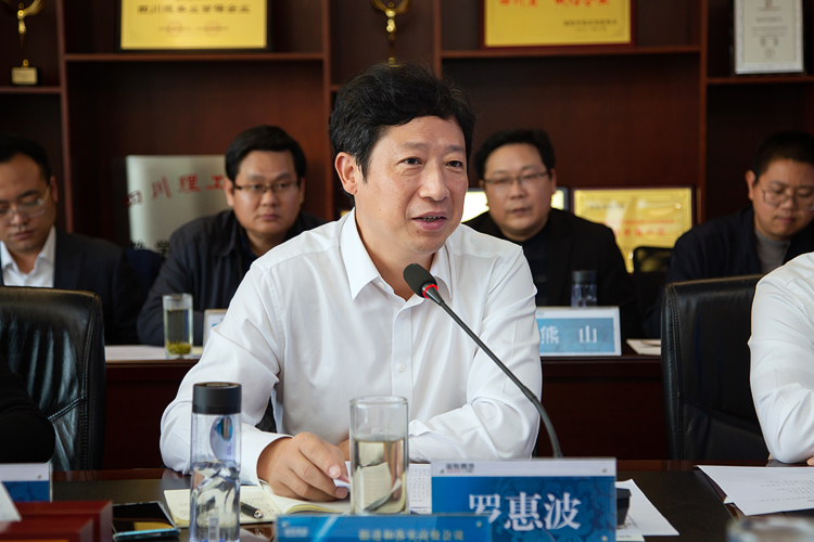 XCB_5173.jpg