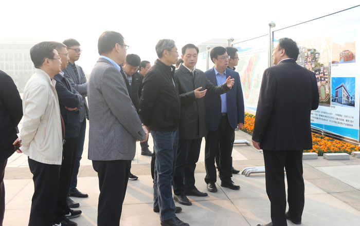 西南大学领导莅校考察1.jpg 西南大学领导莅校考察1.jpg