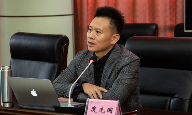 XCB_7321.jpg XCB_7321.jpg