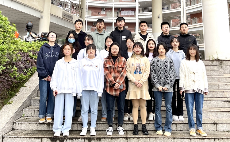 3.3化学工程学院制药181团支部.jpg 3.3化学工程学院制药181团支部.jpg