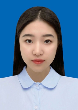 钟思琦.jpg 钟思琦.jpg