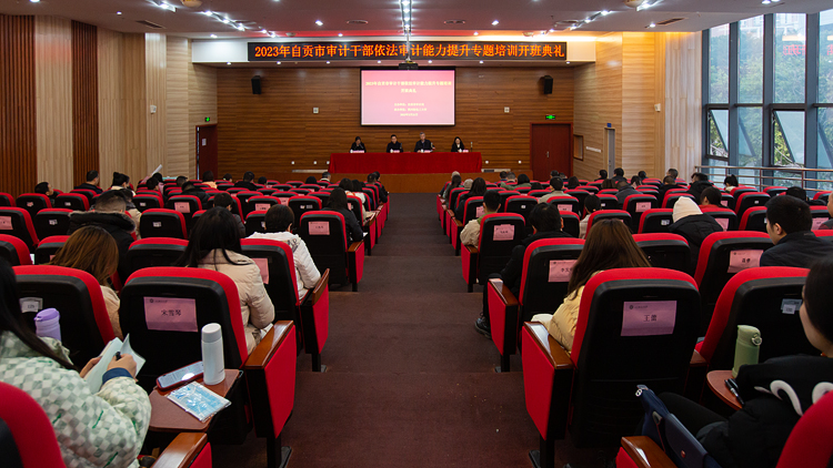 XCB_3380.jpg