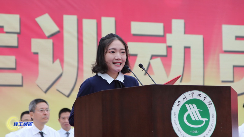 1M5A1908.JPG 1M5A1908.JPG