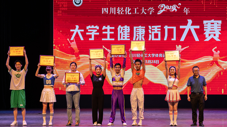 DSC_1044.jpg DSC_1044.jpg