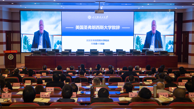 XCB_0476.jpg